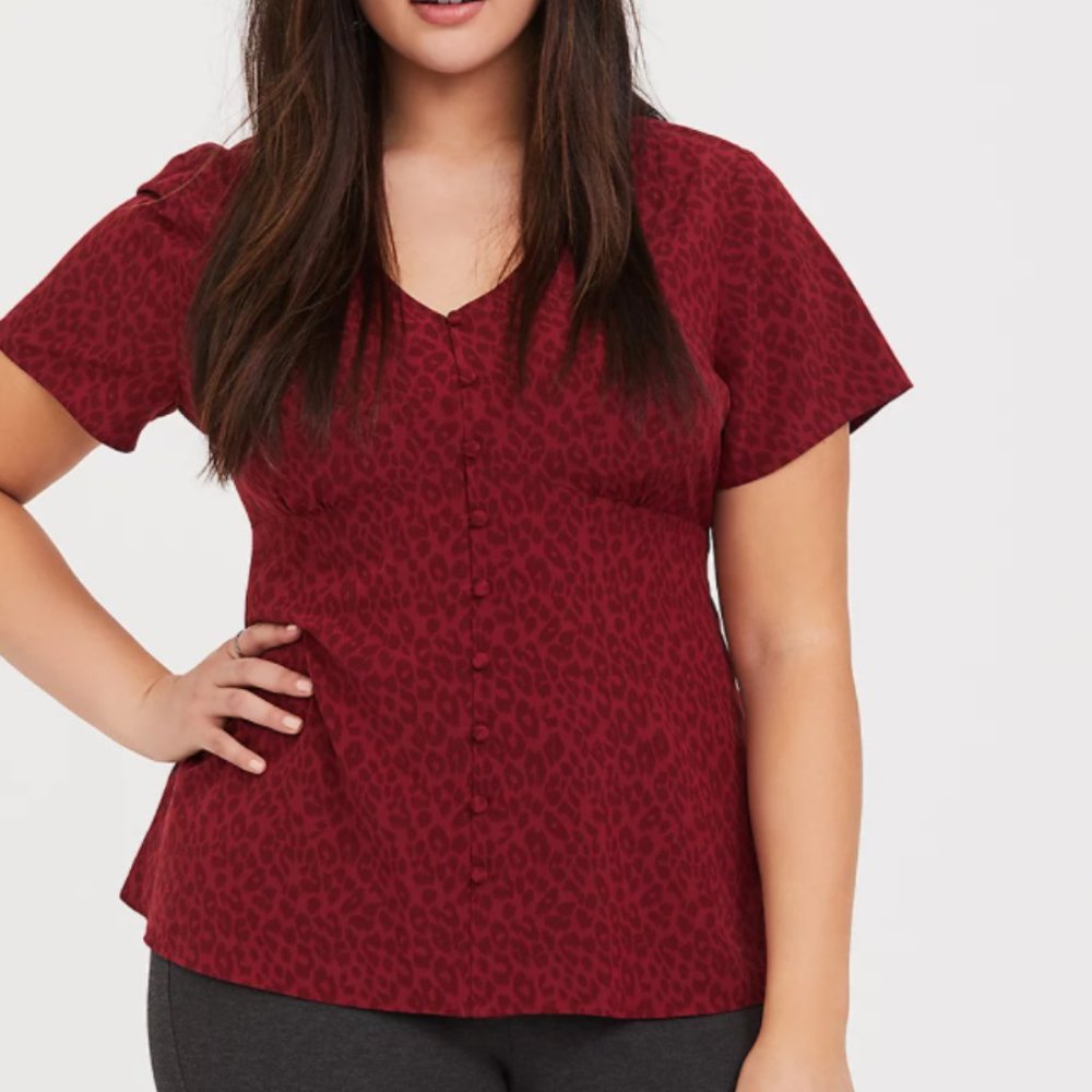 TORRID Size 5 Red Leopard Button Blouse 5x